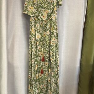 Elegant Floral Green Maxi Dress